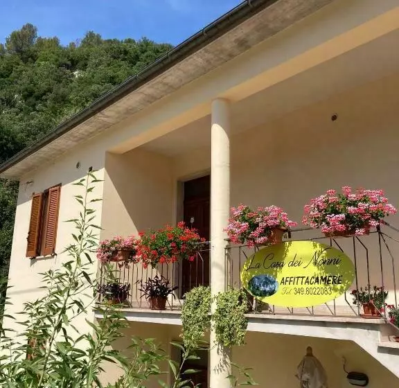 پانسیون La Casa Dei Nonni