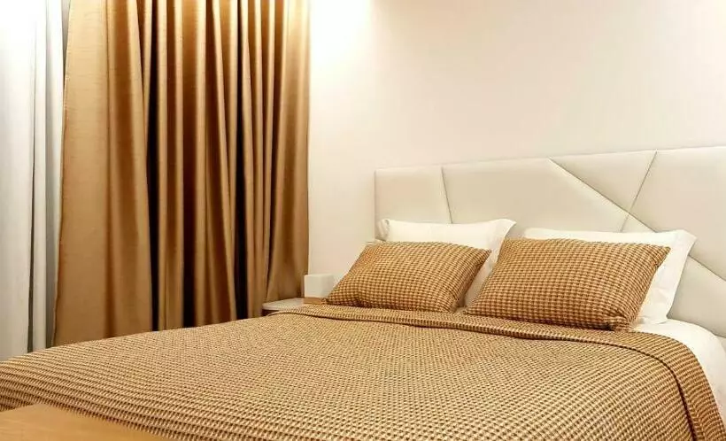 ベッドアンドブレックファースト Aroma D