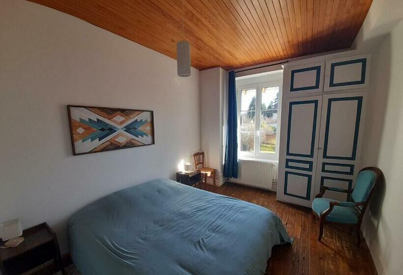 ベッドアンドブレックファースト Avol D Oiseau