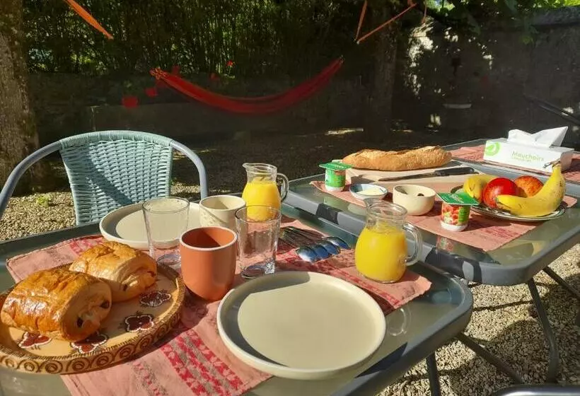 ベッドアンドブレックファースト Avol D Oiseau