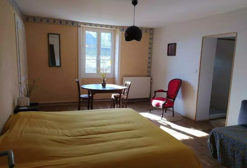 ベッドアンドブレックファースト Avol D Oiseau