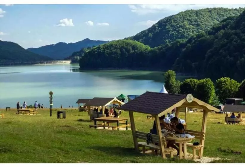 Aamiaismajoitus (B&B) Casa Savu Secaria