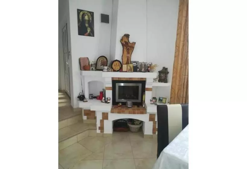 Aamiaismajoitus (B&B) Casa Savu Secaria