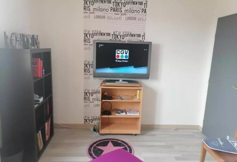 ベッドアンドブレックファースト Chambre De L Orée Du Bois