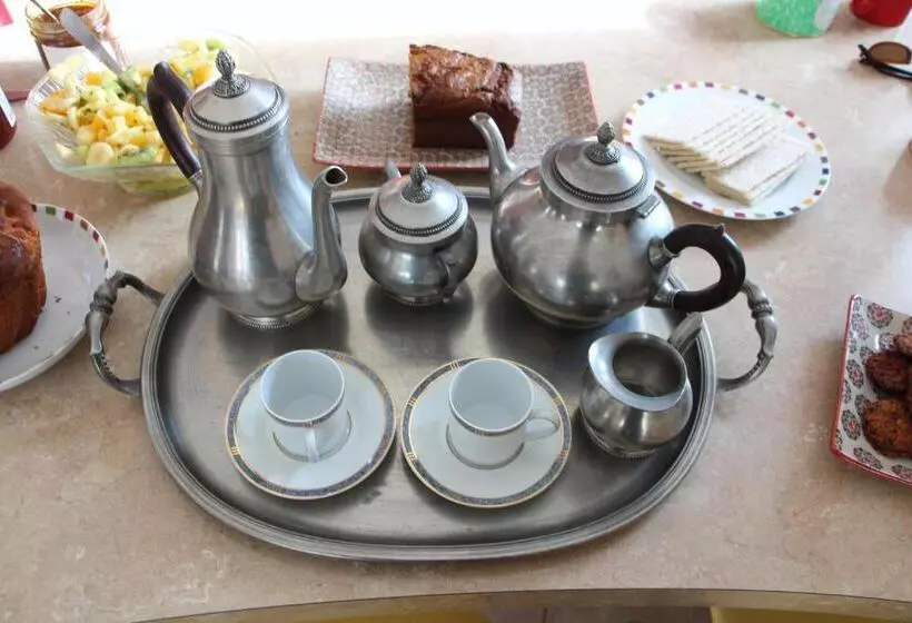 ベッドアンドブレックファースト Chambre De L Orée Du Bois