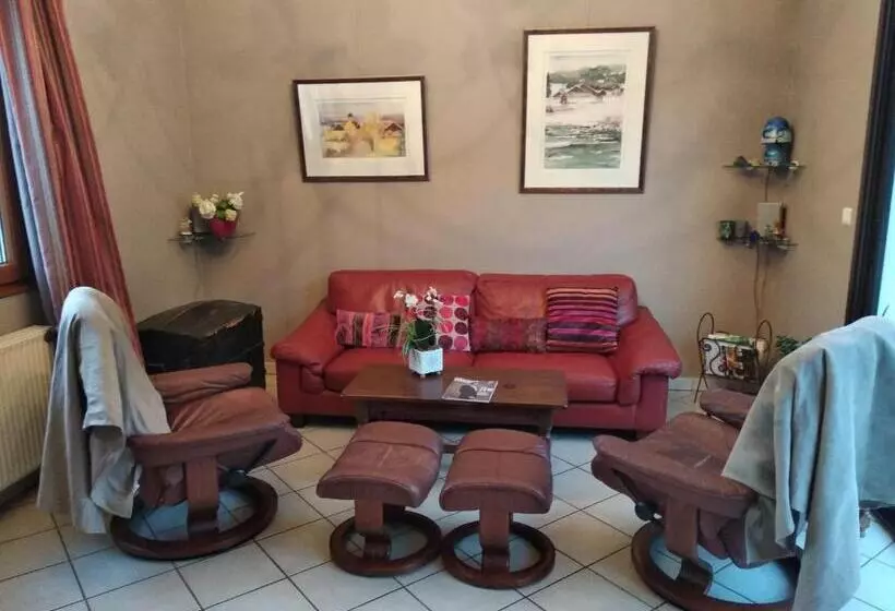 ベッドアンドブレックファースト Chambre De L Orée Du Bois