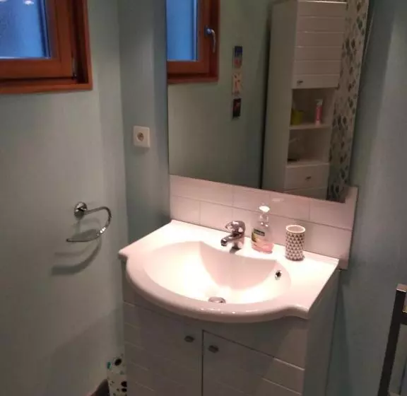 ベッドアンドブレックファースト Chambre De L Orée Du Bois