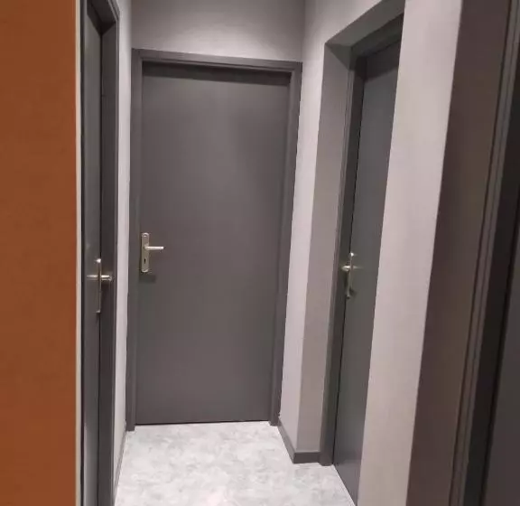 ベッドアンドブレックファースト Chambre De L Orée Du Bois