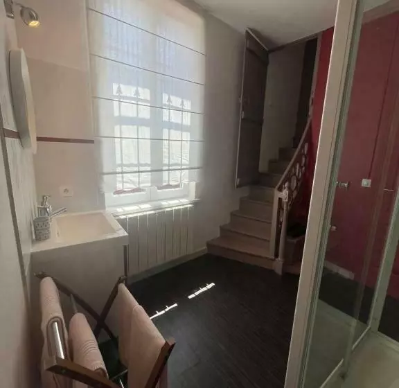 ベッドアンドブレックファースト Le Logis D’anne Sophie