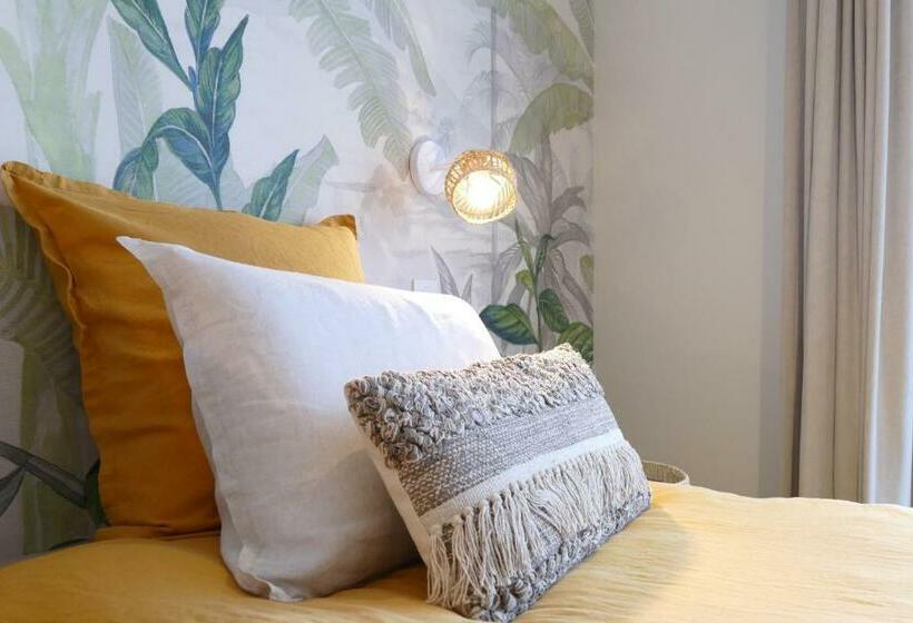 민박 Les Agapanthes