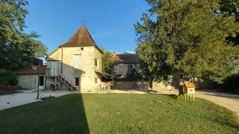 Bed and Breakfast Suite Privée Indépendant Dans Ancien Pigeonniet