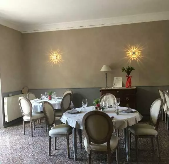 Hotelli Auberge De Marie