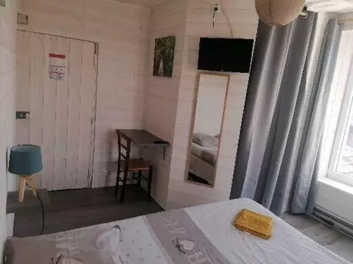 Hotelli De La Gare  Chez Hervé Et Manu