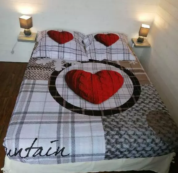 Hotelli De La Gare  Chez Hervé Et Manu