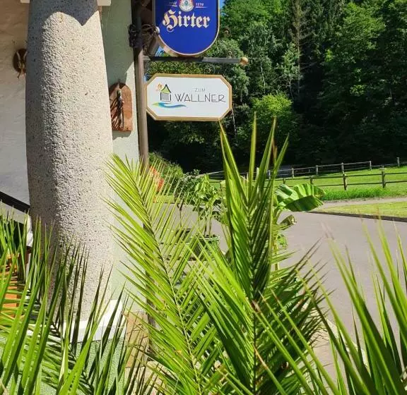 Hotelli Gasthof Zum Wallner