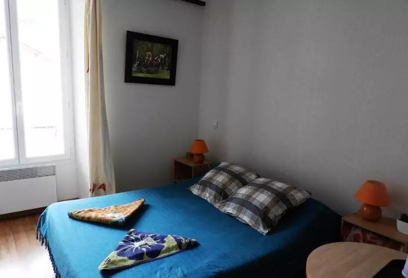 Hotelli Le Relais Des Cavaliers