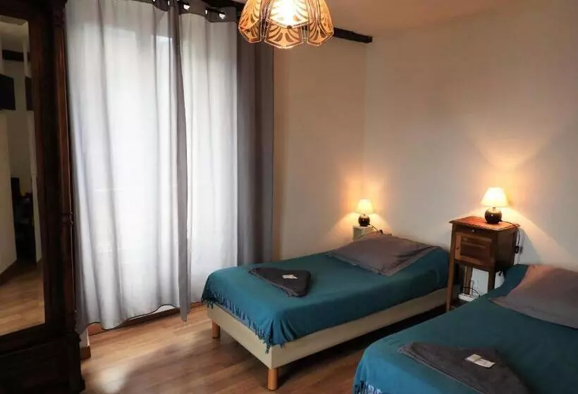 Hotelli Le Relais Des Cavaliers