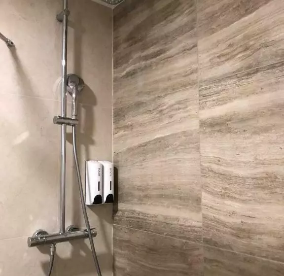 Hotelli Park Rost Club