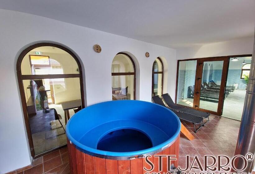 Hotel Stejarro Conac Moldovenesc