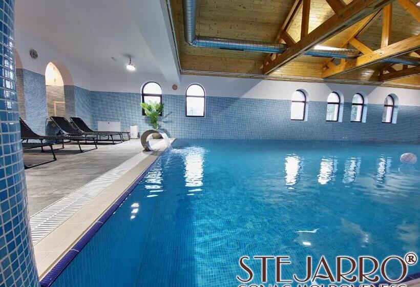 Hotel Stejarro Conac Moldovenesc
