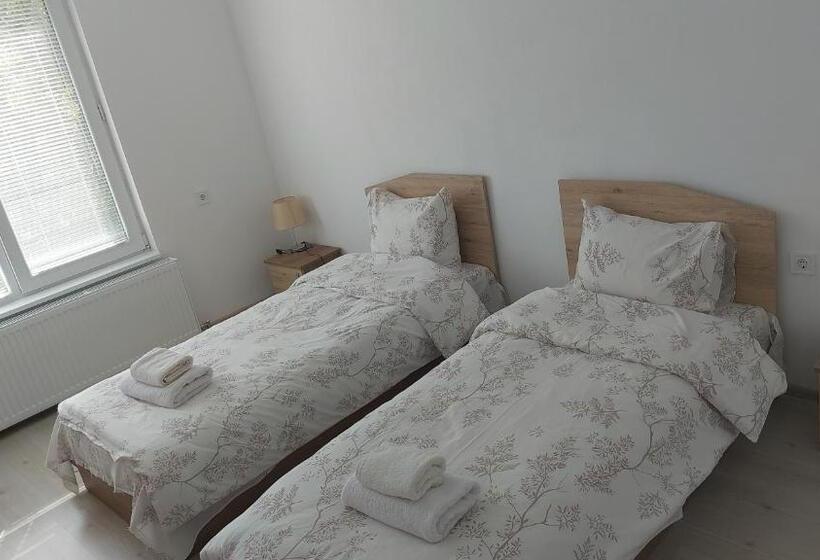 פנסיון къща за гости давидковска река