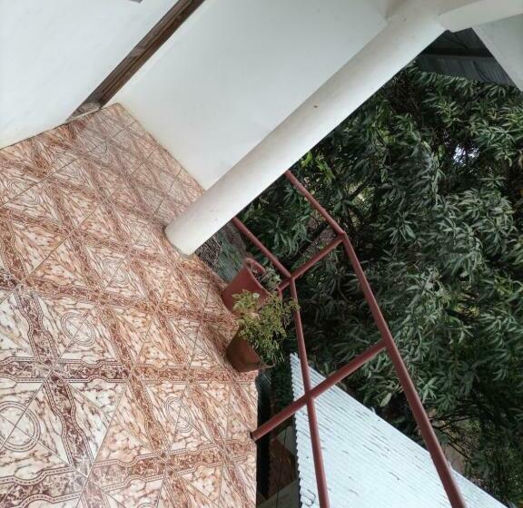 ペンション Hostal Y Restaurante Los Tecales