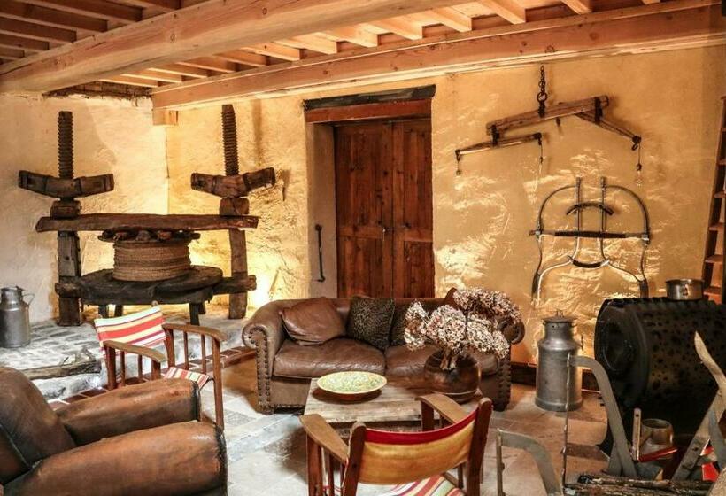 ペンション Le Moulin De Chamambard