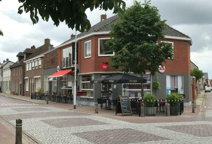 ペンション Overnachten In Nieuw Namen