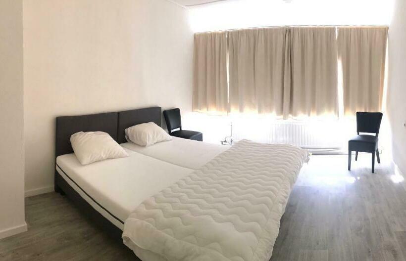 ペンション Overnachten In Nieuw Namen