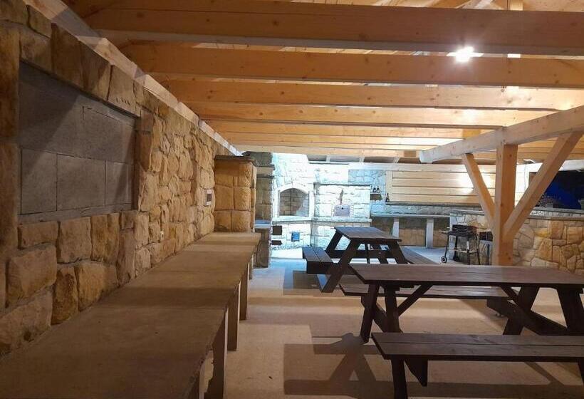 بنسيون Penzion Na Farmě