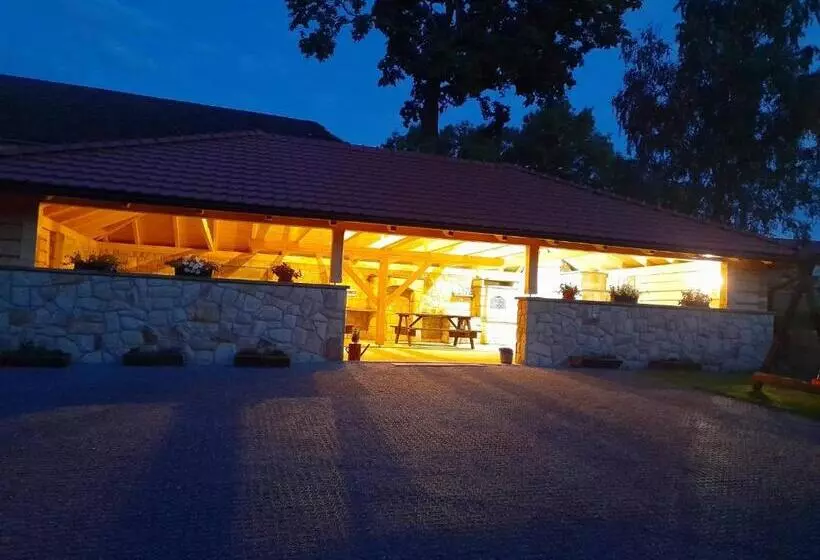 Majatalo Penzion Na Farmě