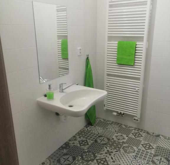 بنسيون Penzion Na Farmě