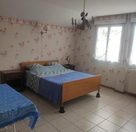 بنسيون Poirson Thiery