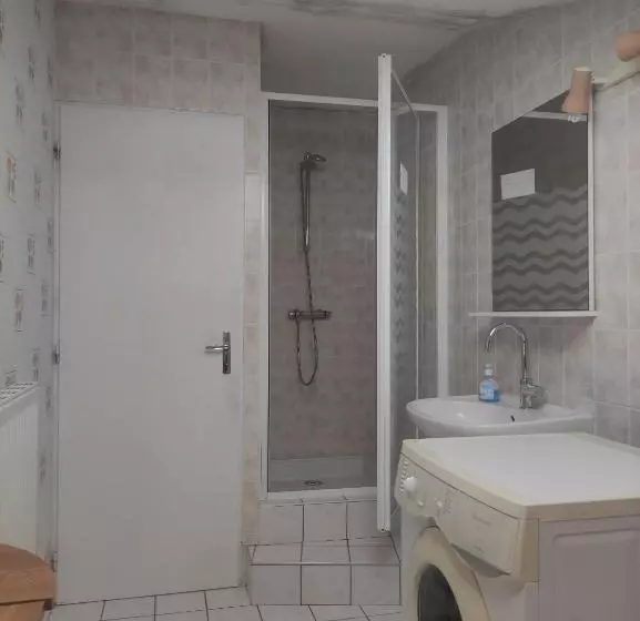 ペンション Poirson Thiery