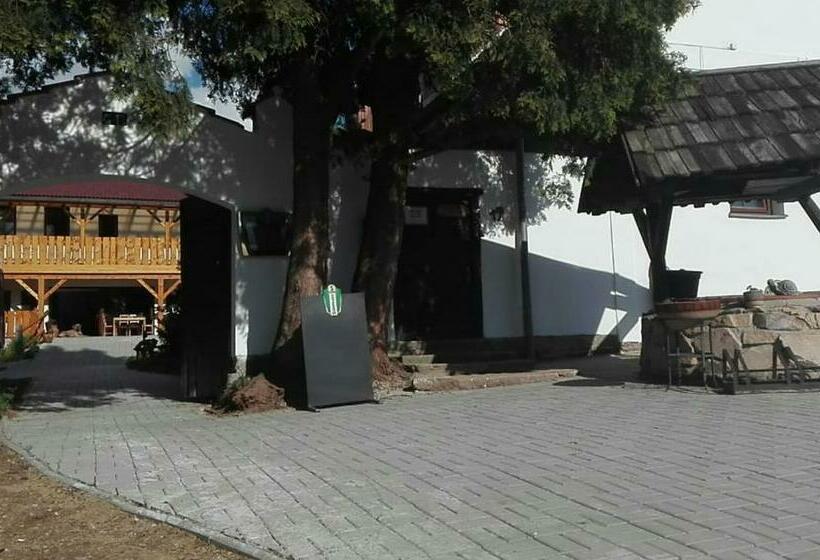 פנסיון Soukromá Rezidence Pohádková Usedlost Lovětín