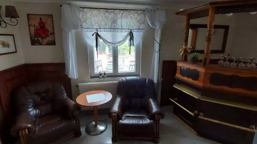 ペンション Villa Vérteskacsa