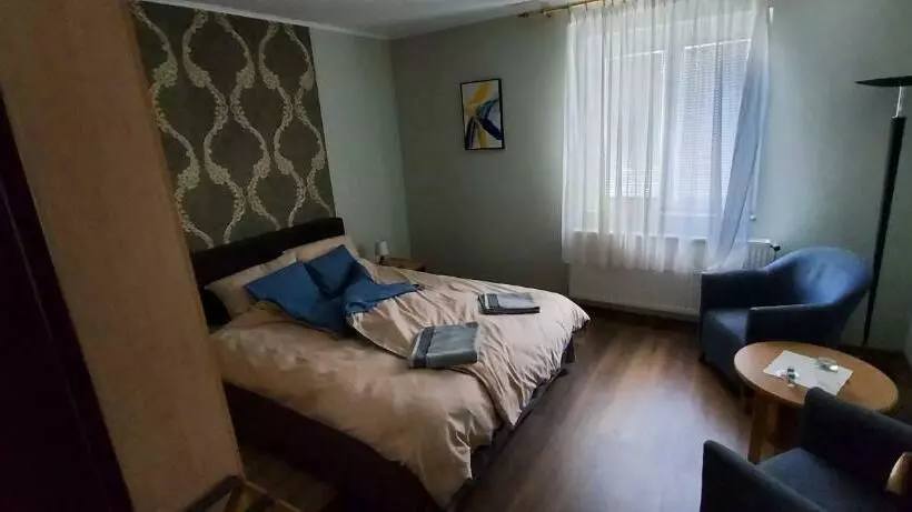 ペンション Villa Vérteskacsa