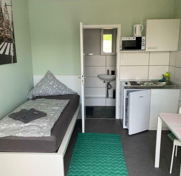 Ullis Pension Für Monteure & Handwerker