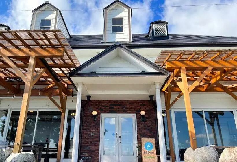 هاستل Biwa Lakeside Cottage B B Dylan