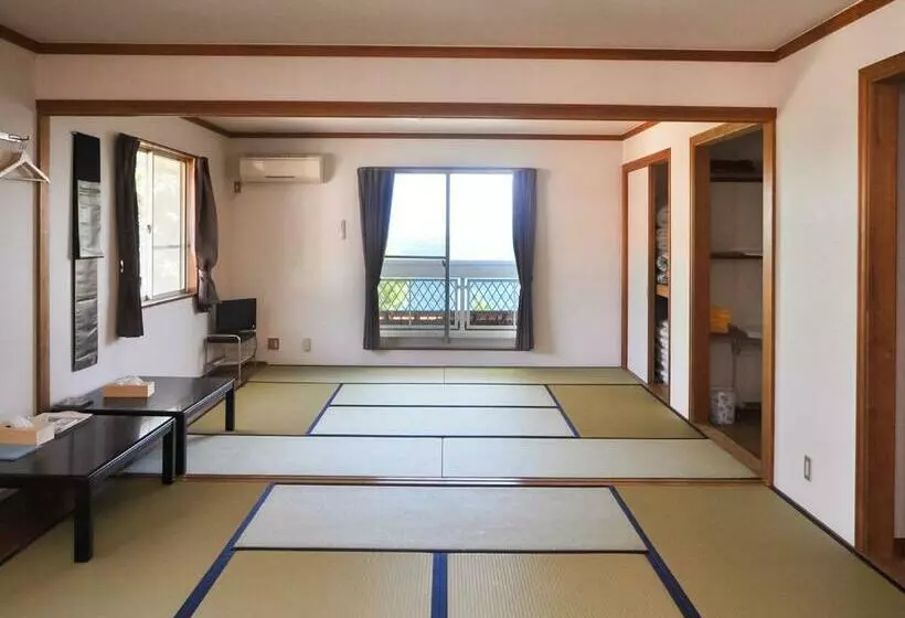 هاستل Biwa Lakeside Cottage B B Dylan