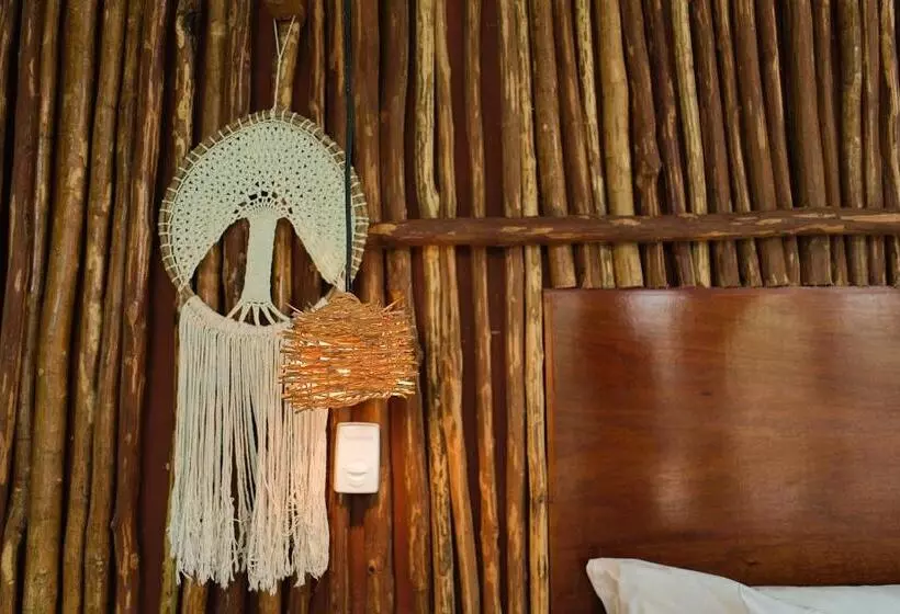 Retkeilymaja Saak Luúm Ruta Puuc