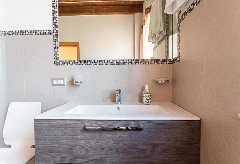 Aamiaismajoitus (B&B) Alvearedirita