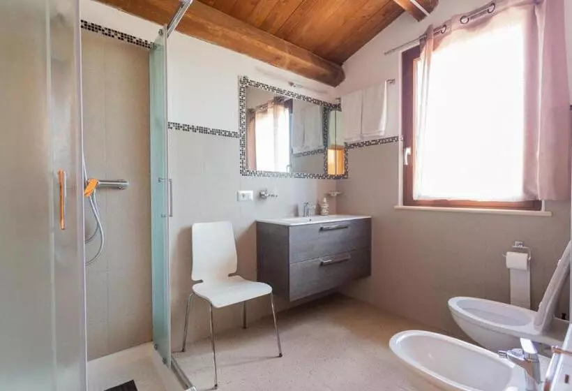 Aamiaismajoitus (B&B) Alvearedirita