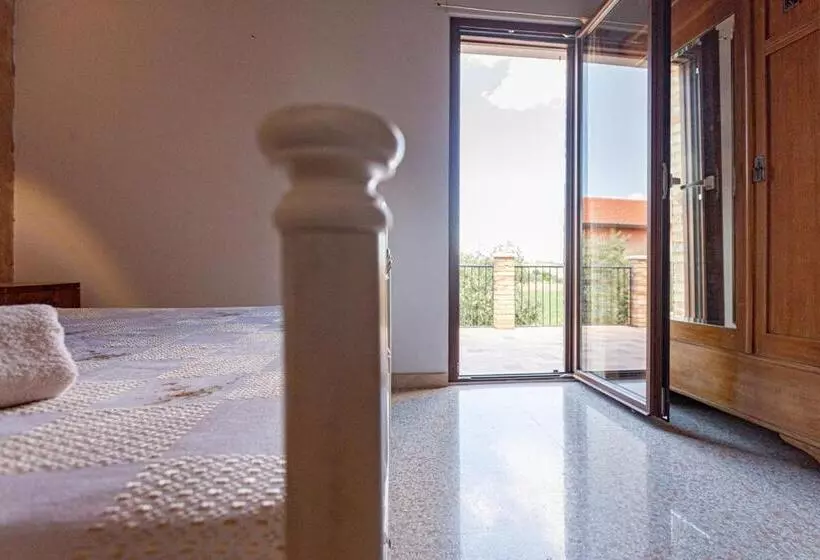 Aamiaismajoitus (B&B) Alvearedirita