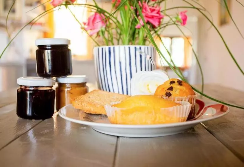 Aamiaismajoitus (B&B) Alvearedirita