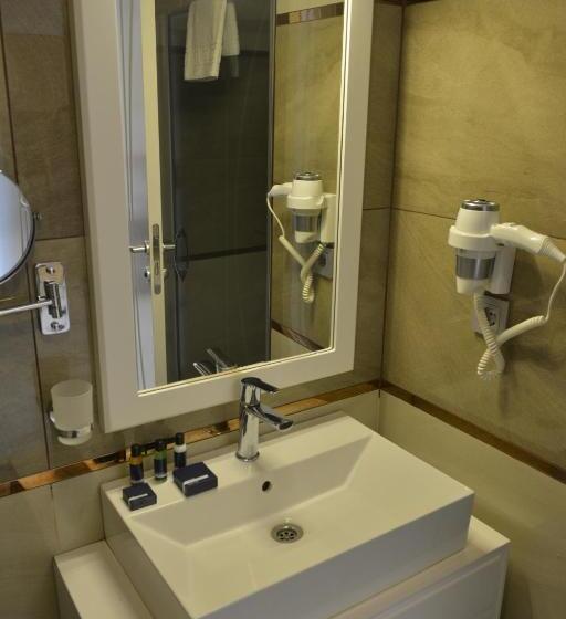 住宿加早餐  Anemon Kent Mersin Otel