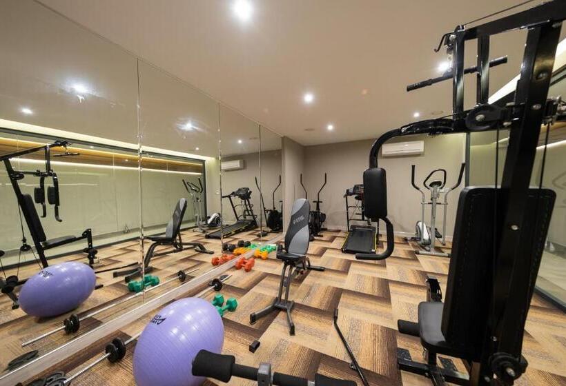 住宿加早餐  Anemon Kent Mersin Otel