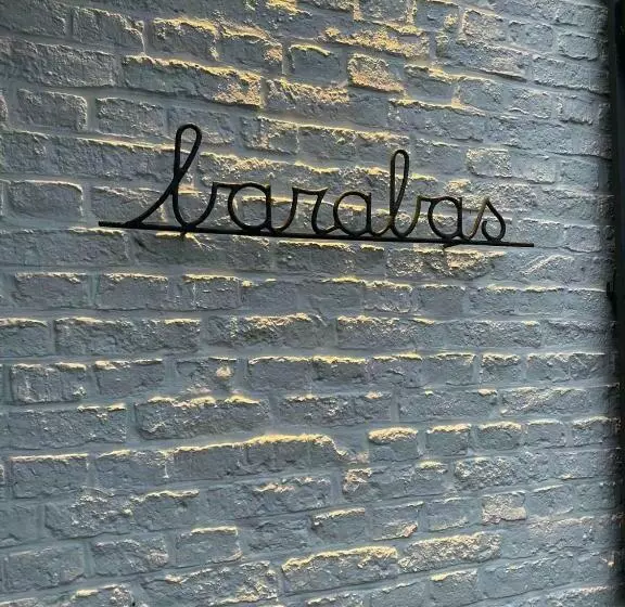 Aamiaismajoitus (B&B) Barabas, La Suite Du D Arville