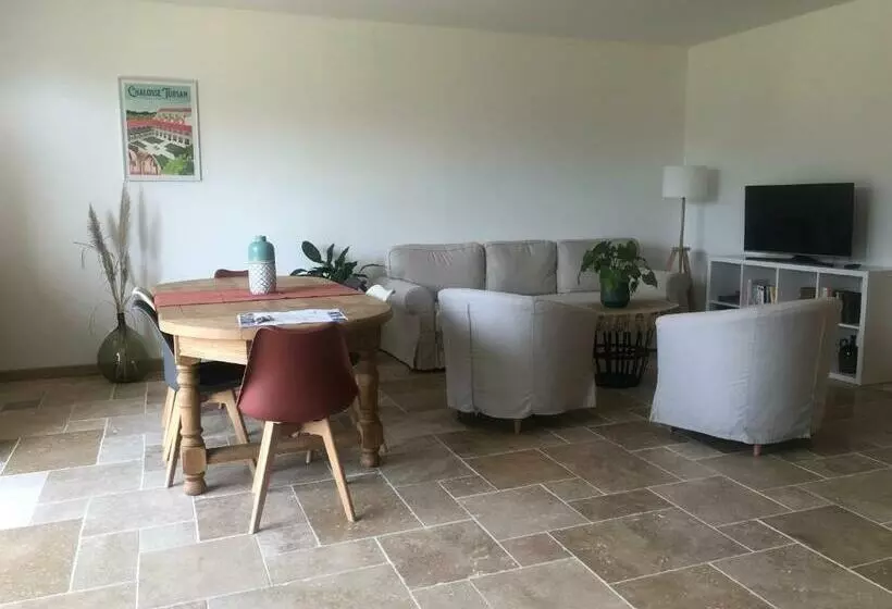 Aamiaismajoitus (B&B) Chambres D’hôtes Arremounon