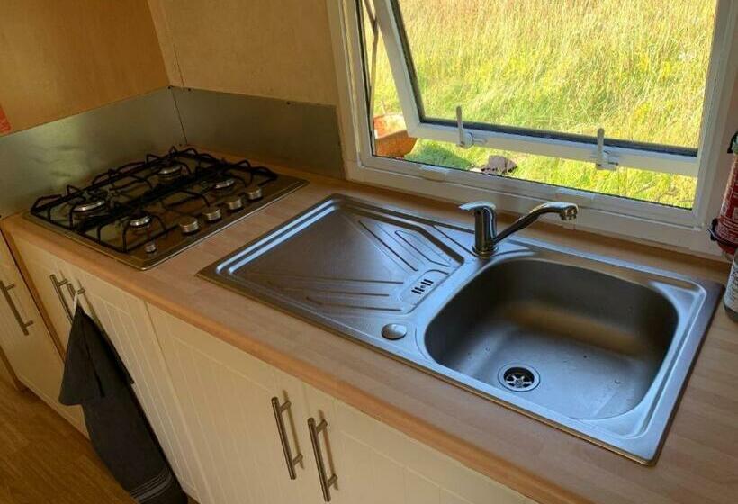 Bed and Breakfast Charming House On Large Property On Vato